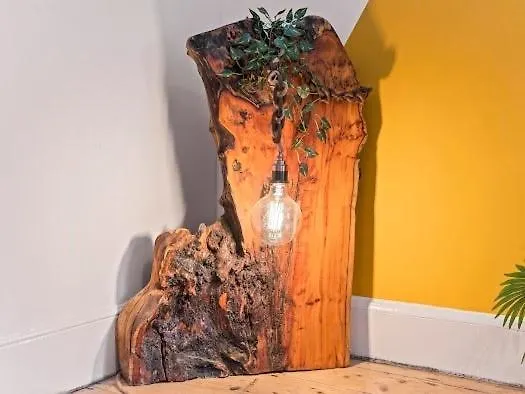 5-bdr Modern Stay, Bs6 , Ideal For Groups, Wi-fi Ferienhaus