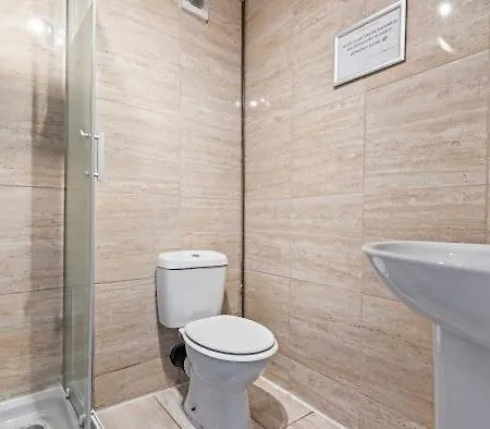 Nyaraló Modern 5-Bdr Stay - Bs6 - Contractors & Groups - Fast Wifi Bristol