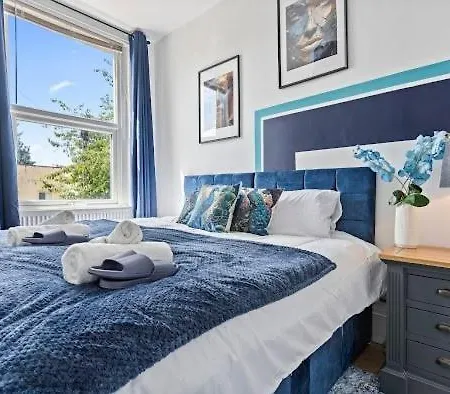 5-Bdr Modern Stay, Bs6 , Ideal For Groups, Wi-Fi Nyaraló