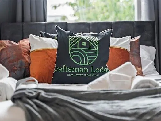 Hébergement de vacances 5-bdr Modern Stay, Bs6 , Ideal For Groups, Wi-fi Bristol